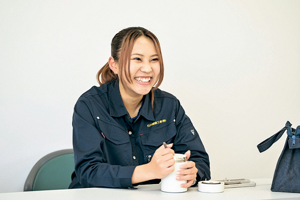 昼食休憩の様子