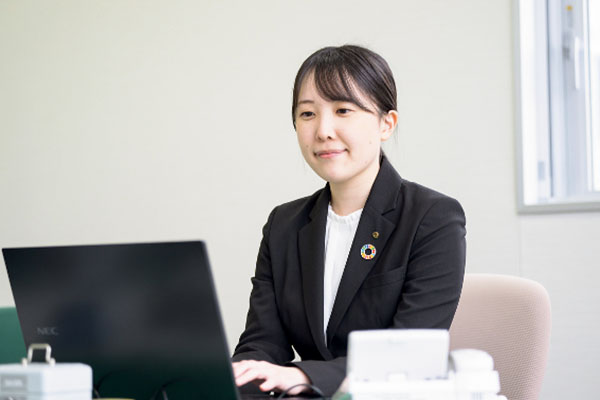事務作業の様子