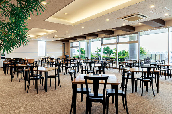 本社内の社員食堂
